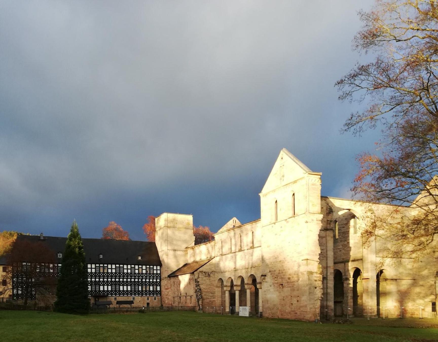 Fewo An Der Klosterruine Paulinzella Mit Kostenfreien Parkplatz Und Wlan Esterno foto